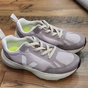 Veja Kids Lavender White Silver Canary Elastic Stretch Lace Sneaker Size 4